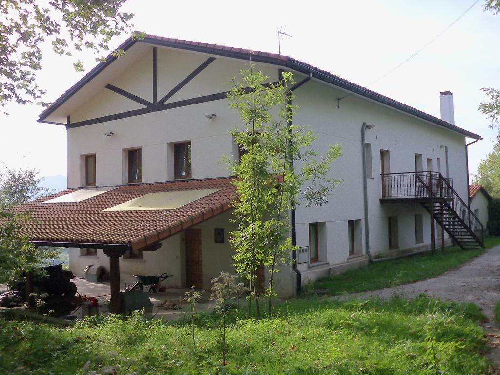 Pardiola Baserria Hotel Hernani Exterior photo